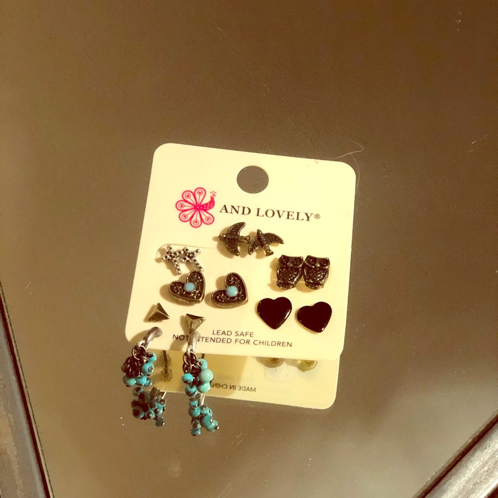7 pairs of boho stud earrings